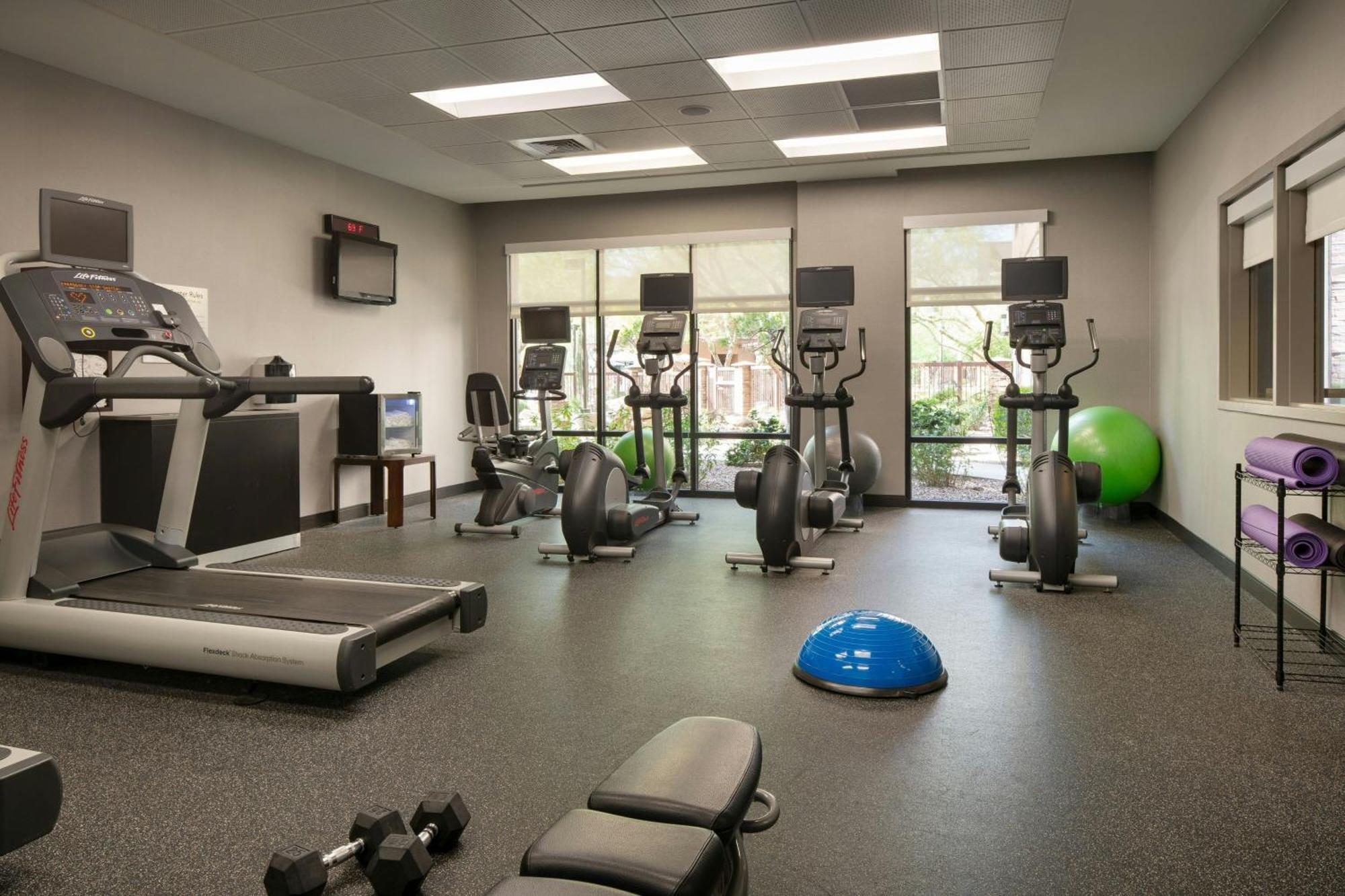 Courtyard By Marriott Scottsdale Salt River Exterior photo