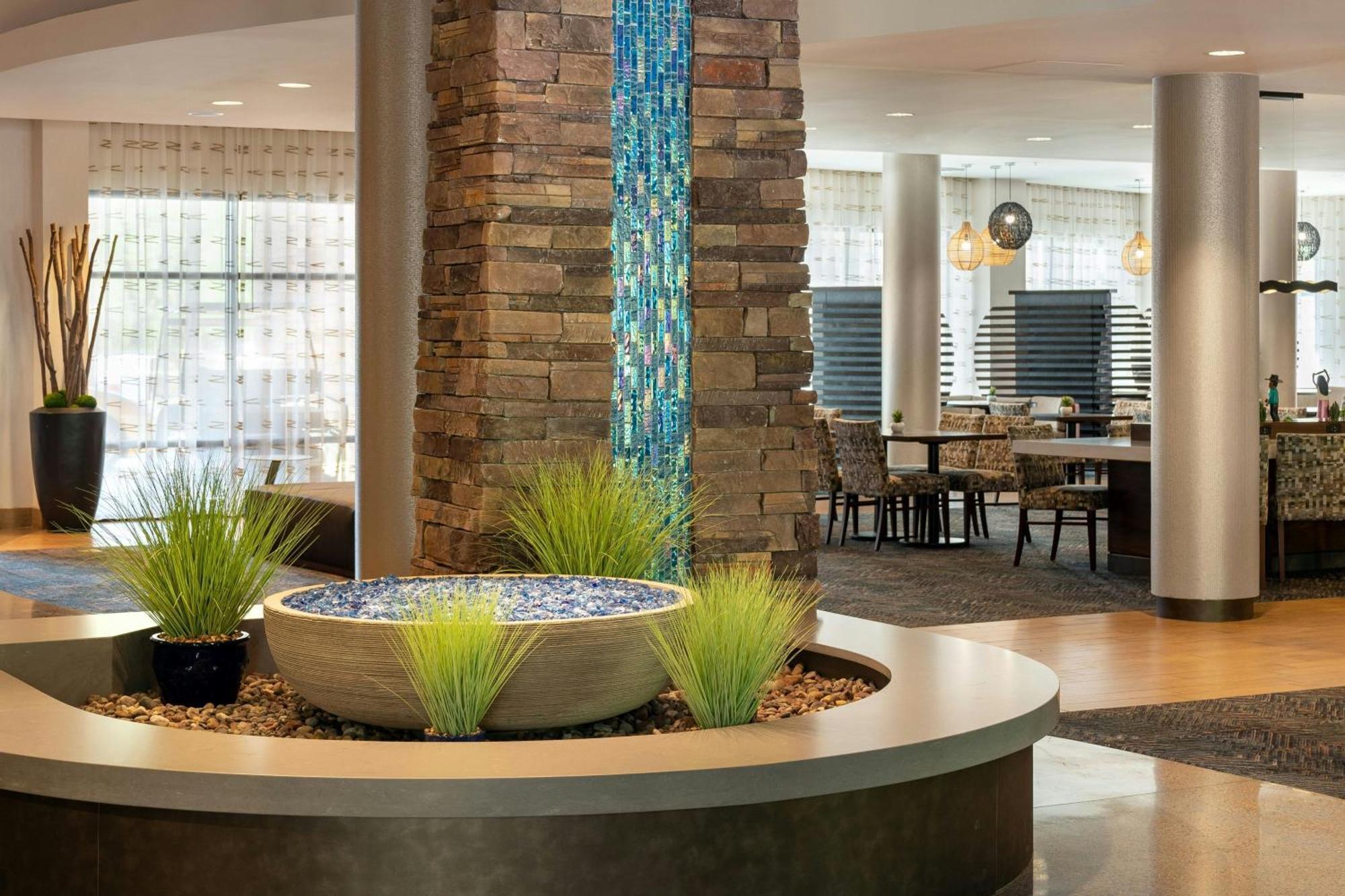 Courtyard By Marriott Scottsdale Salt River Exterior photo