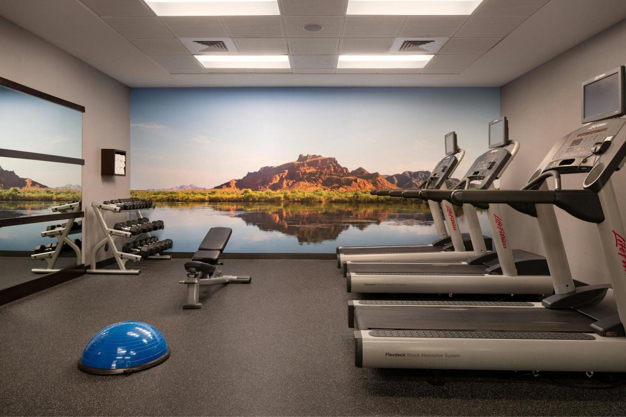 Courtyard By Marriott Scottsdale Salt River Exterior photo